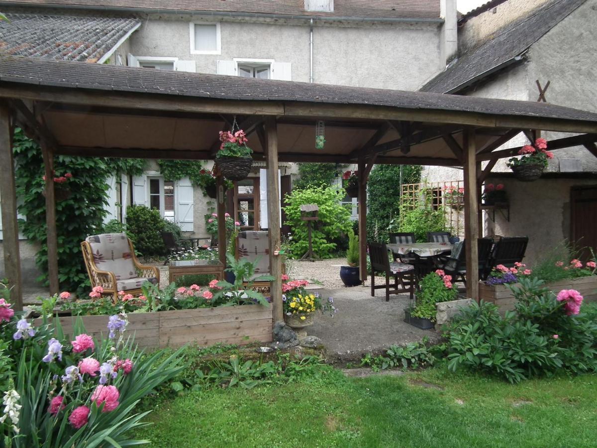 Maison De Fortitude Chambres D'Hotes Salviac Exterior photo